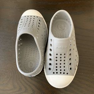 Native Jefferson kids size 8